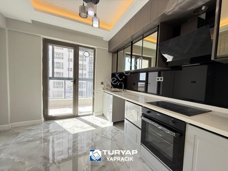 Turyap Yapracık Ayber 'de İskanlı Bağımsız Mutfaklı 2+1satılık Daire
