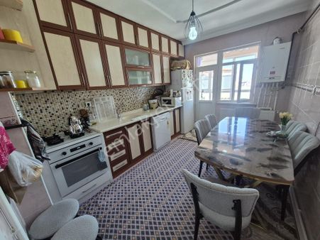 Emin Emlak Satıyor..emin Emlaktan Gevher Hatun Mahallesinde Fırsat Satılık Daire