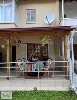 Denize Sıfır Orjan Sitesinde Satılık Villa