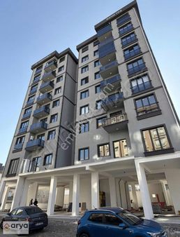 Hürriyet Mahallesinde Prestijli 750 M² Kiralık Ticari Alan!