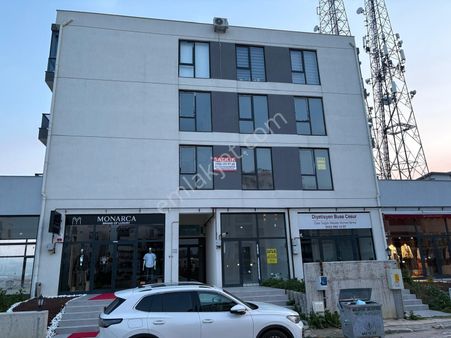 Kurtuluş Ana Cadde Üzerinde Kiralık Dükkan