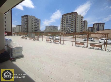 K.topçu'dan Toki'de 85m2 Hazır Kiracılı Dükkan
