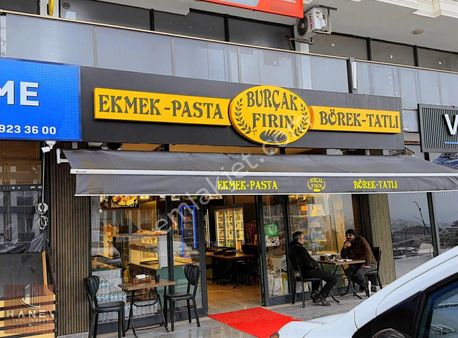 Beylikdüzü Kavaklı'da Ana Cadde Üzerinde Devren Satılık Fırın