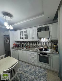 Çınar Emlak'tan Burhaniye Mh Satılık 3+1 Daire Full