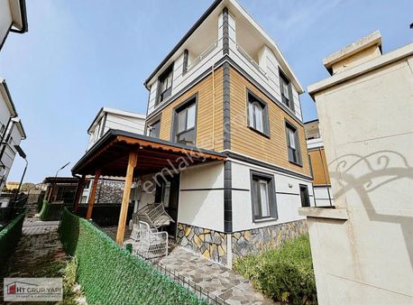 ▃▅▇ht Grup▇▅▃denize Yakın İskanlı Eşyalı Oturuma Hazır Villa