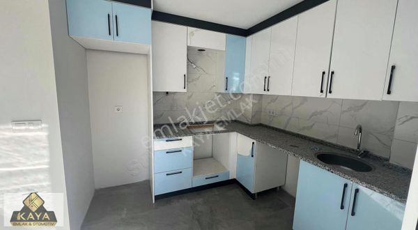 Belediye Arkası Mutfak Bölümü Ayrı Geniş 1+1