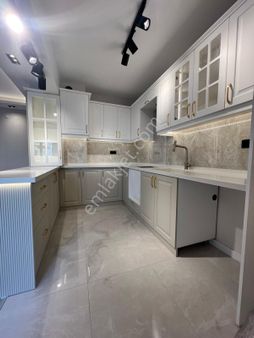 Hatay Hakimevlerinde İçerisi Bakımlı Arakat Satılık 3+1 Daire