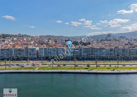 Göztepe Sahilde Kiralık Yalı Dairesi Net 236 M²