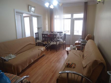 Aydınlıkevlerde İçi Yapılı Satılık Daire Gizem Emlaktan