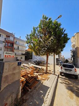 Kuşada'sı İkiçeşmelik'te Satılık Konut Arsası 8 Adet 1+1