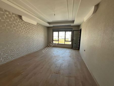 Emlak Diyarından 2,5+1 Satılık Göktürkte Akıllı Daire