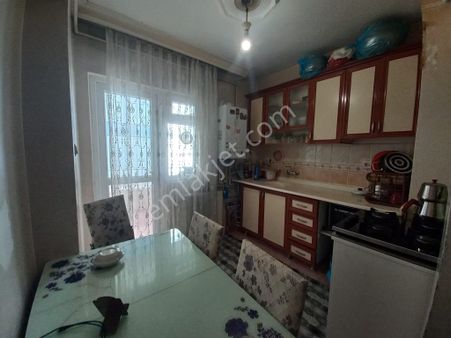 Mç Emlak'tan Kat Konumunda Kot Altta Daire Mevcut Haftaya Özel Kelepir