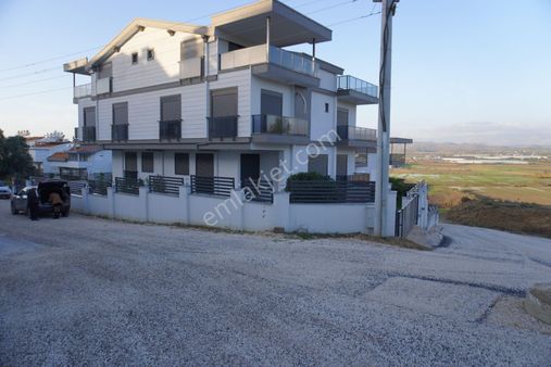Manavgat Ilıca'da 5+1 Müstakil Kiralık Villa