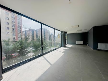 Aramağanevler Mah. Cadde Üzeri Kiralık Dükkan 37.000 Tl