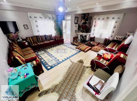 Cebeci De Annacade Üzeri Süper Konumda Satılık 1 Kat 120m2 Daire