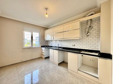 Aydoğmuş Mah De Havuzlu Site İçi 2+1 Kiralık Daire