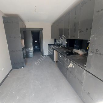 Florya Cennet'te Lüks Sosyal Donatılı Bahçe Katı 3+1 Kiralık Daire