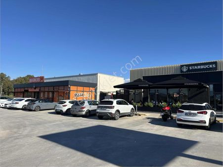 Starbucks Ve Migros Olan Sitede Eşyalı Havuz Cephe Daire