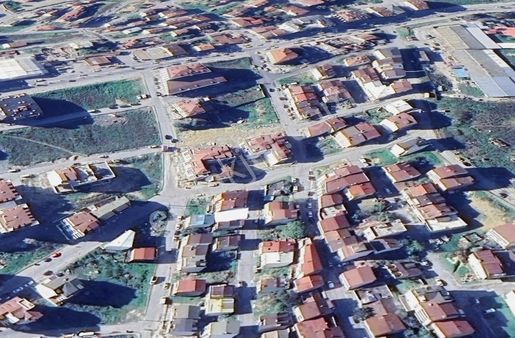 Arnavutköy Nenehatunda Tek Tapu, İfrazlı, İmarlı Ve İnşaata Açık