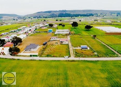 Turpa Sönmez'den Acil Satılık 2350m² Hisseli Tarla