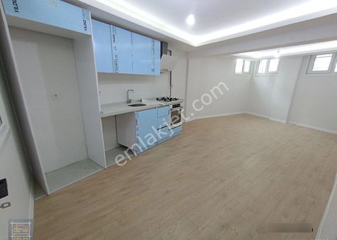 Deva Dan Çarşıya 100 M Marmaraya Yaya 5-6 Dk Fırsat Sıfır Daire