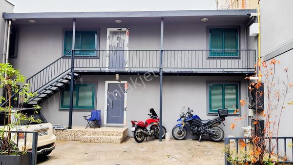 Özel Bahçeli-metro 10dk -villa Tipi/müstakil - 2 Adet 2+1/80m2