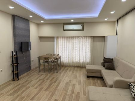 114 Cumhuriyet Mahallesinde Kiralık Hem Ofis Hem Konut İçin Uygun 2+0 Eşyalı Daire