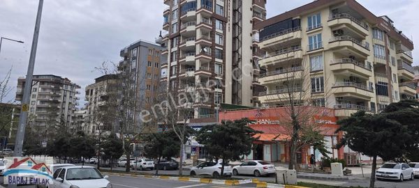 Baraj Emlak Şanlıurfa Otogarı Karşısı Satılık Dükkan