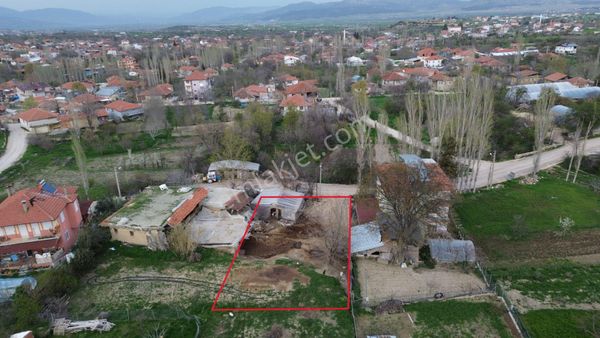 Korkuteli Yelten Ulus Bölgesinde İmarlı Konut Arsası Satışta Yelten Emlak