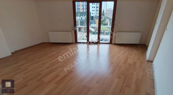 Kiralık Daire Emek Mahallesi 2+1 Arakat Balkonlu Cadde Üzeri
