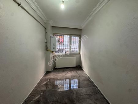 Kurtuluşta Kiralık İçi Yenilenmiş Daire