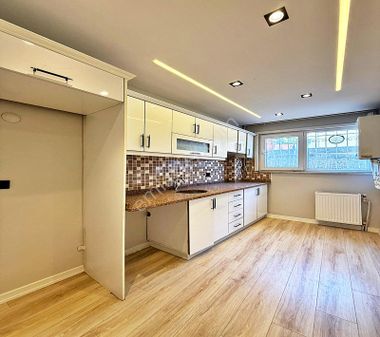 Esenyurt Yeşilkent Mahallesi Bahçe Kat 2+1 90m2 2.365.000tl