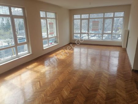 Önaldan Ankara Kızılay Mah. 150m Ön Cephe 2. Kat Kiralık