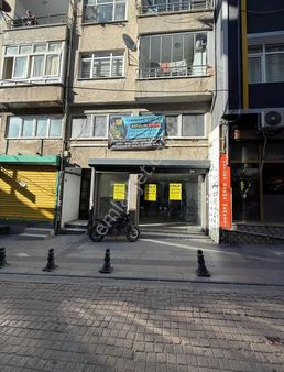 Bağlar Caddesi Üzerinde Kiralık 300m² Dükkan