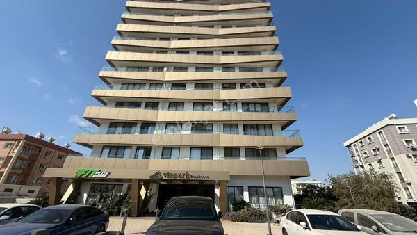 Gazimağusa Viapark Rezidans’ta Satılık 3+1 | Full Deniz Manzaralı