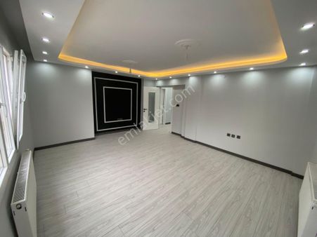 Acill Buca İşçievleri Yiğitler Mah.de 3+1 130m2 Dgazlı Arakat Full Tadilatlı Satılık Daire