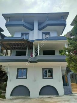 Ev Fiyatına Deniz Ve Doğa Manzaralı Villa Mantıklı Takas Var