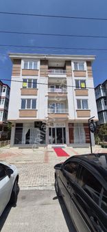 Yeni Hamburger Bulvar Yanı Satılık 3+1 Daire