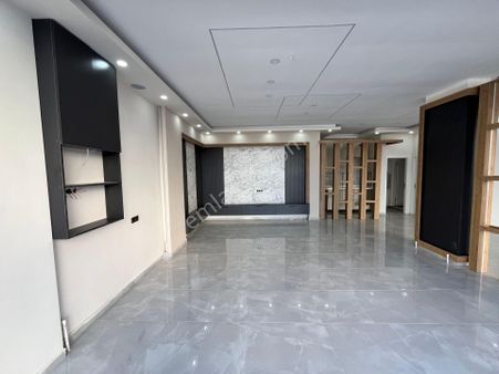 Es-astan Plevnede Cadde Üzeri Full+full Yapılı Satılık Dükkan