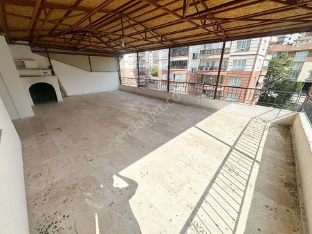 Cihandan Barıştepe Mah Erolkaya Cad Paralel Kapalı Teras 5+1