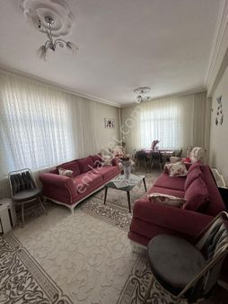 Külhan Mah. Çarşı Merkezde 3+1 Arakat Satılık Daire