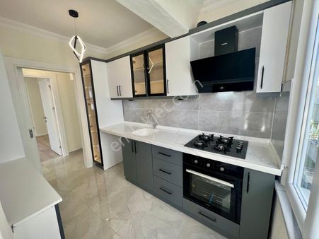 Aras Emlaktan Akçay Merkezde Masrafsız 2+1 Ara Kat Daire