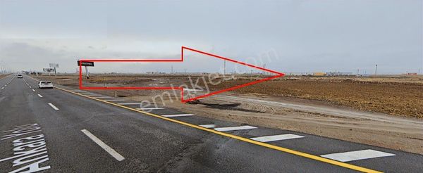 Anbarda Anayola 250 Metre Mesafede İmarlı Ticari Parsel Hissesi