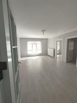 Kalaba Sanatoryum Cad.yakını Lüx Yapılı 3+1