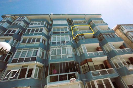 Denize Yakın, Çift Cepheli, Site İçinde Yatırımlık 2+1 Satılık