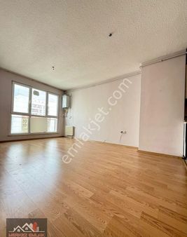 Diriliş Mah 2+1 Kat 8 Ön Cephe İçi Yapılı Asansörlü