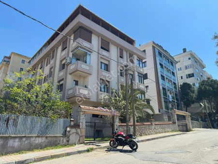 ▃artemin▃zümrütevler'de Metro'ya Yakın Ön Cephe 140m² 3+1!