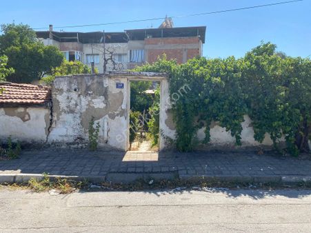 Acarlar Emlaktan Turan Mahallesinde 271 M2 Satılık Müstakil Bahçeli Ev