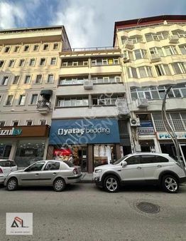 Şarkiye Mahallesi Atlıhan Otel Yanı Kiralık Ofis