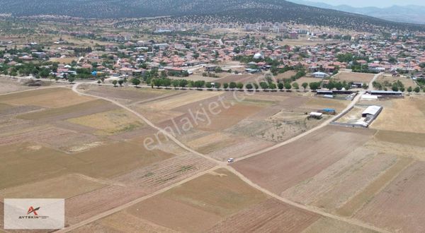 Akören Hacılar Mahallesinde 1.015 M² Müstakil Tapulu Tarla